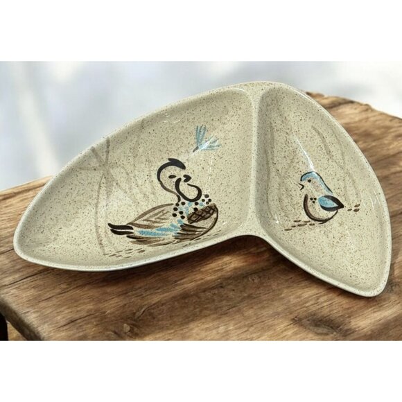 Vintage Red Wing Pottery Divided Ceramic Veggie Bowl Dish Quail Bird Bob White H - Picture 6 of 8